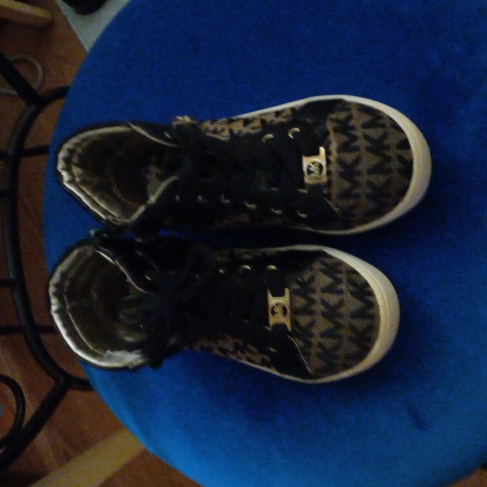 Kids MK sneakers